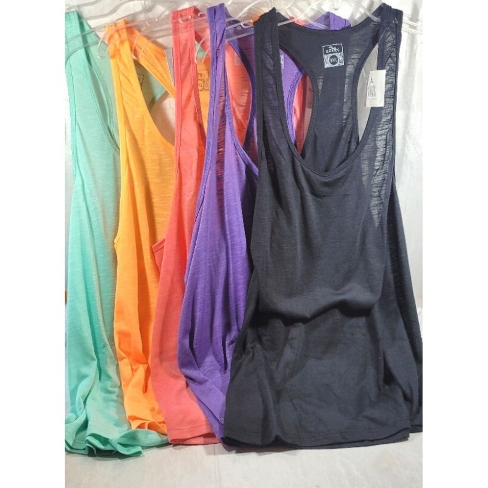 Sexy Basics 24/7 Anywear Women's 5-Pack Racerback Workout Tank Tops - 3X